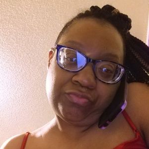 Meet your Posher, Keisha